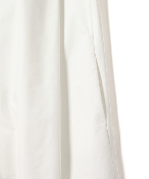 ADAM ET ROPE'（アダムエロペ）の「【missing you already】SQUAREｰNECK TUCKED DRESS（ワンピース・レディース・ホワイト・FREE）」の8枚目の写真