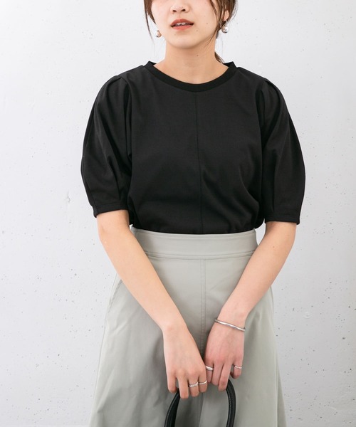 KBF（ケイビーエフ）の「『UR TECH ひやサラクール』 タックスリーブカットソー（Tシャツ/カットソー・レディース・ブラック/オフホワイト/グリーン/キャメル・ONE）」の18枚目の写真