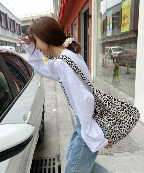 gossip！ロサンゼルス（ゴシップロサンゼルス）の「超軽量　アニマル柄    ヒョウ柄大容量トート（トートバッグ・レディース・ブラウン/オフホワイト・FREE）」の13枚目の写真