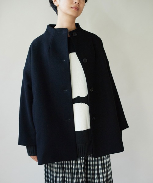 yuni（ユニ ）の「Wool/super100 wide stand collar コート