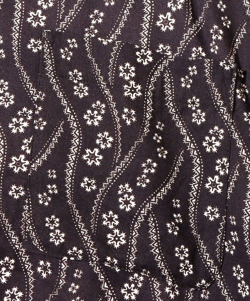 ANNA SUI（アナスイ）の「ANNA SUI Archive アーカイブ総柄 半袖シャツ【SP】（シャツ/ブラウス・レディース・ブルー/ブラック/グリーン・M/L/XL）」の7枚目の写真