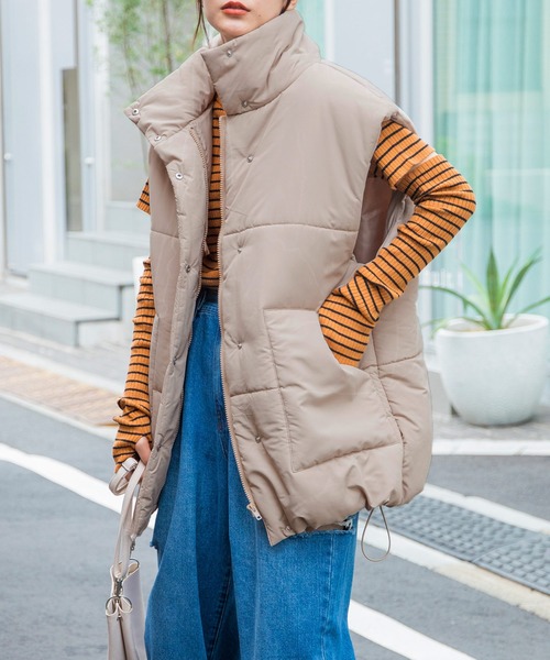 w closet(ダブルクローゼット)の「【カタログ掲載】中綿ベスト(ダウンベスト・レディース・ホワイト/ライラック/ブルー/ベージュ・FREE)」の8枚目の写真