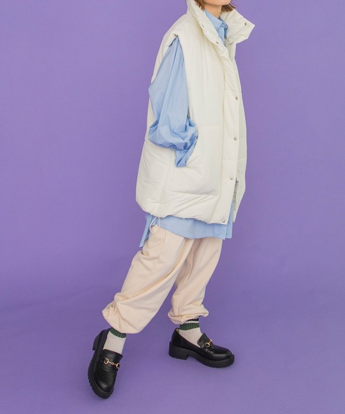 w closet(ダブルクローゼット)の「【カタログ掲載】中綿ベスト(ダウンベスト・レディース・ホワイト/ライラック/ブルー/ベージュ・FREE)」の17枚目の写真