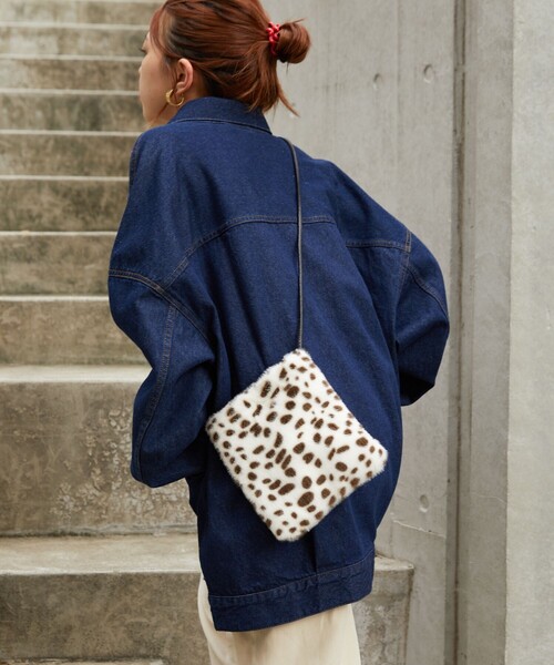 FREAK'S STORE（フリークスストア）の「【WEB限定】フェイクファーショルダーバッグ（ショルダーバッグ・レディース・レオパード/ナチュラル/ブラウン/ブラック・ONE SIZE）」の5枚目の写真