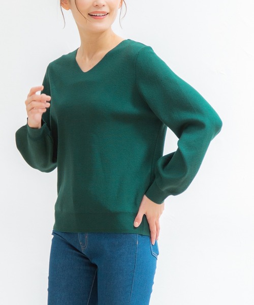 Honeys（ハニーズ）の「抗菌Ｖネックニット（ニット/セーター・レディース・モカ/ブラック/アイボリー/グリーン/イエロー×グリーン/ブルー/ネイビー/レッド・L/LL/S/M）」の5枚目の写真