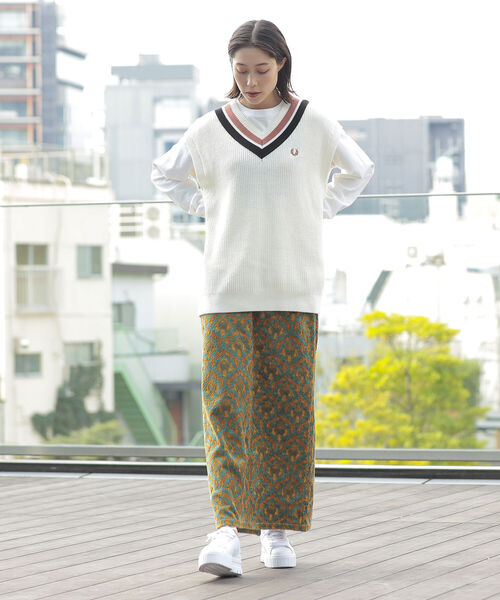 Ray BEAMS(レイビームス)の「Ray BEAMS / パイル ジャカード タイト スカート(スカート・レディース・イエロー/ワイン・1/0)」の12枚目の写真