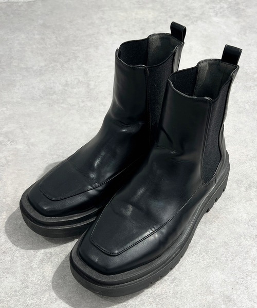 apres jour mignon(アプレジュールミニョン)の「サイドゴアブーツ【ZOZOTOWN限定アイテム】(ブーツ・レディース・ダークブラウン/ブラック/アイボリー/グリーン・MEDIUM/SMALL/X-LARGE/LARGE)」の5枚目の写真