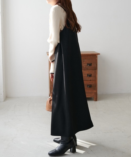 DISCOAT（ディスコート）の「テックウールストレッチVキャミワンピース（ワンピース・レディース・ブラック/ブラウン/イエロー・FREE）」の7枚目の写真