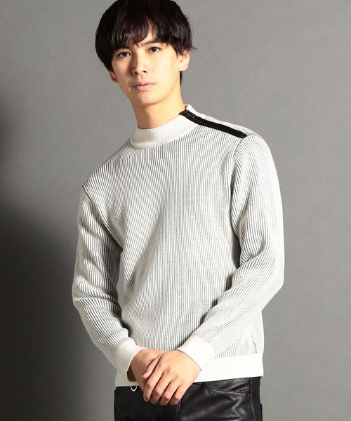 HIDEAWAYS NICOLE（ハイダウェイニコル）の「肩ファスナ－モックネックニット（ニット/セーター・メンズ・グレー/ホワイト×ブラック/ブラック×ホワイト/ボルドー・MEDIUM/LARGE/X-LARGE）」の2枚目の写真