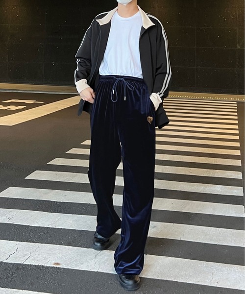 sedacle(セダクル)の「ベロアフレアパンツ(その他パンツ・メンズ・ブラウン/ネイビー・LARGE/MEDIUM)」の3枚目の写真