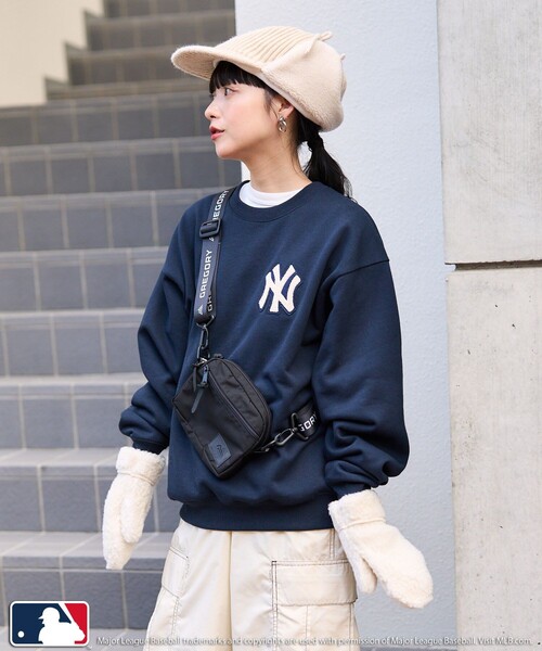 FREAK'S STORE（フリークスストア）の「MLB × FREAK'S STORE/エムエルビー MLB NY裏起毛クルーネックスウェット（スウェット・レディース・ネイビー/ブラック/グレー/ナチュラル・ﾌﾘ-）」の6枚目の写真