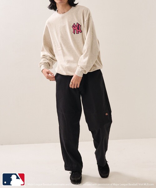 FREAK'S STORE（フリークスストア）の「MLB × FREAK'S STORE/エムエルビー MLB NY裏起毛クルーネックスウェット（スウェット・レディース・ネイビー/ブラック/グレー/ナチュラル・ﾌﾘ-）」の18枚目の写真