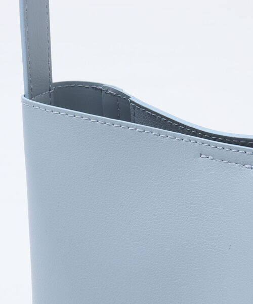 NOLLEY’S Sophi（ノーリーズソフィ）の「メタルマンテルワンハンドルバッグS（トートバッグ・レディース・ホワイト/グレー/サックスブルー/ピンクベージュ・FREE）」の21枚目の写真