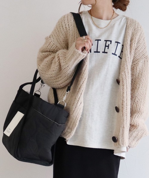 reca（レカ）の「ウェーブキルトワイド2wayトート（トートバッグ・レディース・ブラック/カーキ/ベージュ・ONE SIZE）」の8枚目の写真