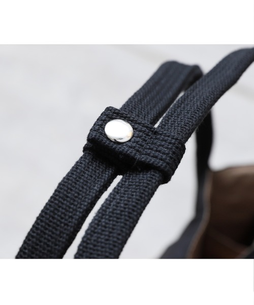 reca（レカ）の「ウェーブキルトワイド2wayトート（トートバッグ・レディース・ブラック/カーキ/ベージュ・ONE SIZE）」の17枚目の写真