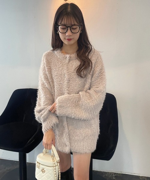 one after another NICE CLAUP（ワンアフターアナザーナイスクラップ）の「ふわふわ感があざと可愛い。フェザーロングクルーカーディガン（カーディガン/ボレロ・レディース・ベージュ/ライトグレー/ピンク/アイボリー・FREE）」の19枚目の写真