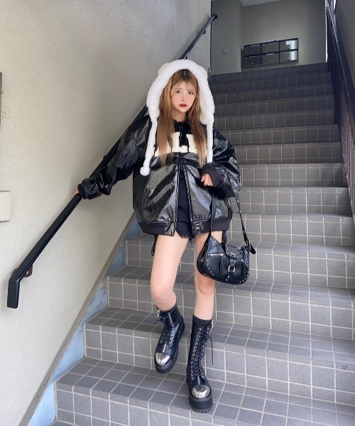 XU(エックスユー)の「ストリートファッション XU エックスユー KUMASAN fur cap クマ ファーキャップ 耳付き帽子 もこもこ帽子 冬服 モコモコ(ハット・メンズ・ダークベージュ/ホワイト/ブラック・ONE SIZE)」の16枚目の写真