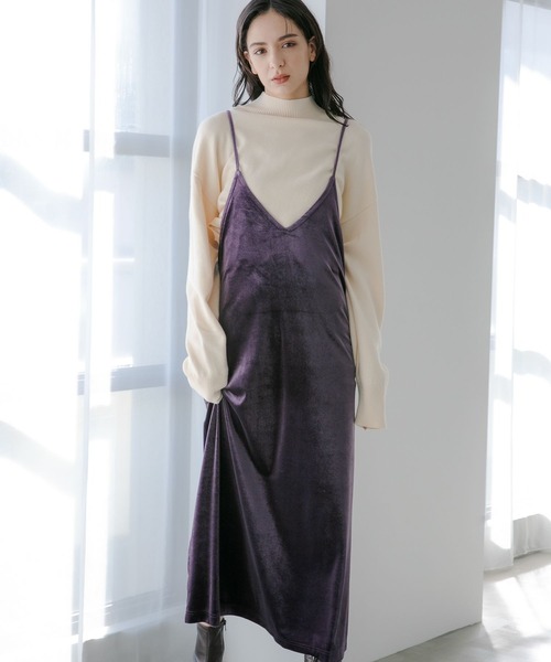 LAKOLE（ラコレ）の「ベロアキャミワンピース / 174828（ワンピース・レディース・ブラック/ブラウン系その他/ラベンダー・SMALL/MEDIUM）」の3枚目の写真