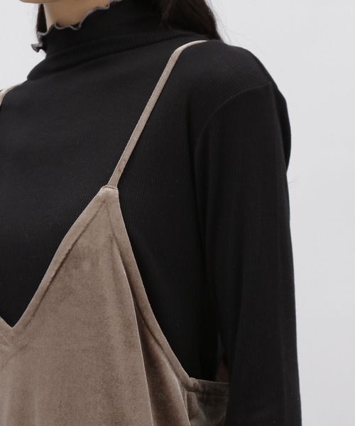 LAKOLE（ラコレ）の「ベロアキャミワンピース / 174828（ワンピース・レディース・ブラック/ブラウン系その他/ラベンダー・SMALL/MEDIUM）」の17枚目の写真