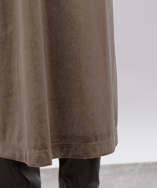 LAKOLE（ラコレ）の「ベロアキャミワンピース / 174828（ワンピース・レディース・ブラック/ブラウン系その他/ラベンダー・SMALL/MEDIUM）」の22枚目の写真