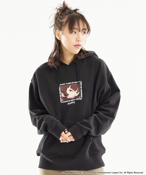 X-girl（エックスガール）の「X-girl × PAPRIKA FACE SWEAT HOODIE（パーカー・レディース・ブラック/ホワイト・S/M/L/XL）」の4枚目の写真