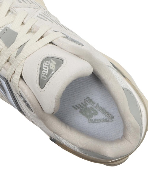 U9060ECA WHITE（スニーカー）｜New Balance（ニューバランス