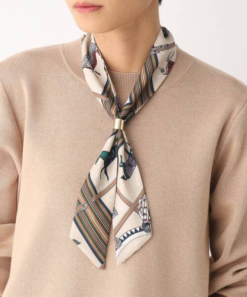 OPAQUE.CLIP（オペークドットクリップ）の「◆ナロースカーフ【スカーフリング付】（バンダナ/スカーフ・レディース・ブラック/ネイビー/ライトベージュ/オフホワイト・00）」の6枚目の写真