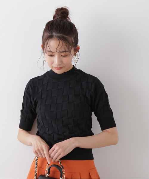 N.(N. Natural Beauty Basic)(エヌエヌナチュラルビューティーベーシック)の「◆ブロック編みニット(ニット/セーター・レディース・オフホワイト/ブラック/ブルー・MEDIUM)」の4枚目の写真