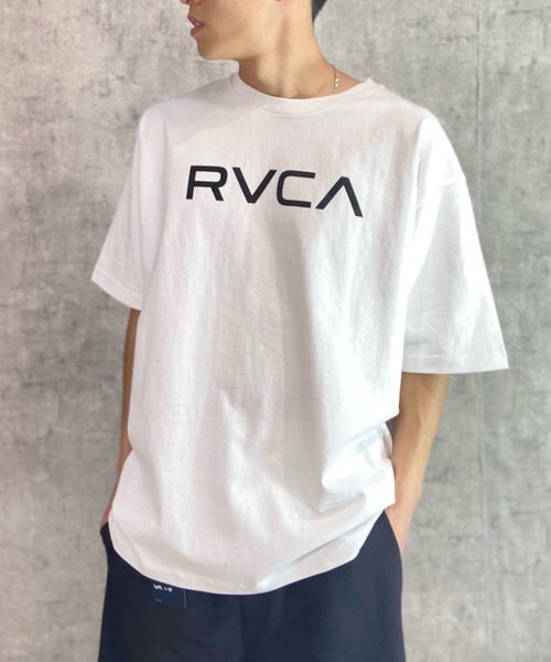 RVCA（ルーカ）の「【ムラサキスポーツ別注】RVCA/ルーカ バックプリントTシャツ クルーネックT/ルーズシルエット ロゴT/ピグメント加工 BD041-P21（Tシャツ/カットソー・メンズ・ダークオリーブ/スミクロ/ブラック/ホワイト・L/M/XL）」の16枚目の写真