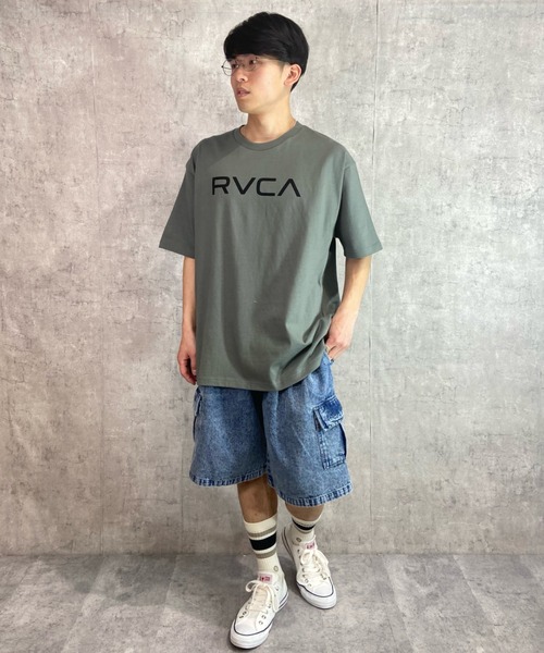 RVCA（ルーカ）の「【ムラサキスポーツ別注】RVCA/ルーカ バックプリントTシャツ クルーネックT/ルーズシルエット ロゴT/ピグメント加工 BD041-P21（Tシャツ/カットソー・メンズ・ダークオリーブ/スミクロ/ブラック/ホワイト・L/M/XL）」の6枚目の写真