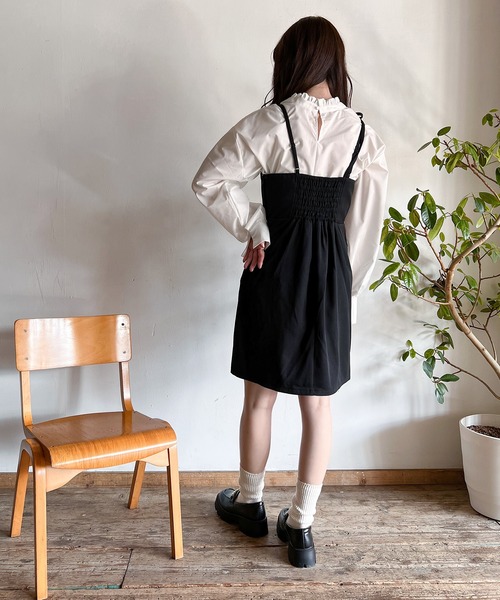 Mysa&Liina（ミーサリーナ）の「イレギュラーキャミミニワンピ（ワンピース・レディース・アイボリー/ブラック/ブルー・M）」の15枚目の写真