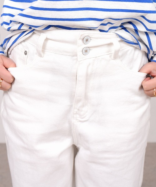 DAY CLOSET（デイ クローゼット）の「レディース スリットハイライズデニムパンツ（デニムパンツ・レディース・ホワイト/ブルー・M/L/S）」の18枚目の写真