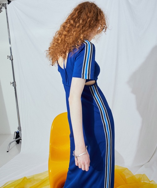 メゾンスペシャル サイドラインジャージ ウエストカッティング 半袖ワンピース MAISON SPECIAL（メゾンスペシャル）の「サイドラインジャージ