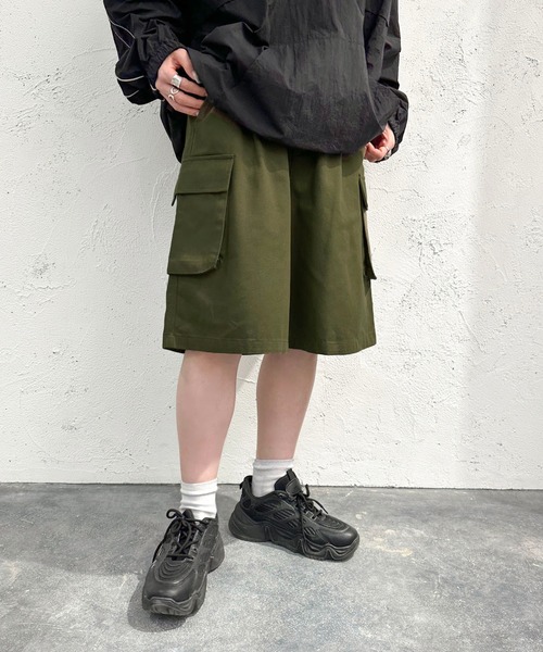 apres jour mignon(アプレジュールミニョン)の「カーゴハーフパンツ【ZOZOTOWN限定アイテム】(その他パンツ・レディース・ブラック/カーキ/ネイビー・フリー/X-LARGE)」の11枚目の写真
