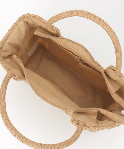 LBC（エルビーシー）の「デザイン編みスクエアトートバッグ（かごバッグ・レディース・ベージュ/グリーン系その他・FREE）」の3枚目の写真