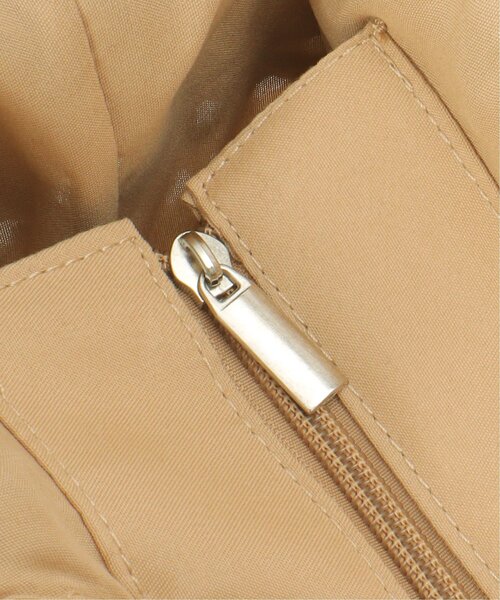 LBC（エルビーシー）の「デザイン編みスクエアトートバッグ（かごバッグ・レディース・ベージュ/グリーン系その他・FREE）」の10枚目の写真