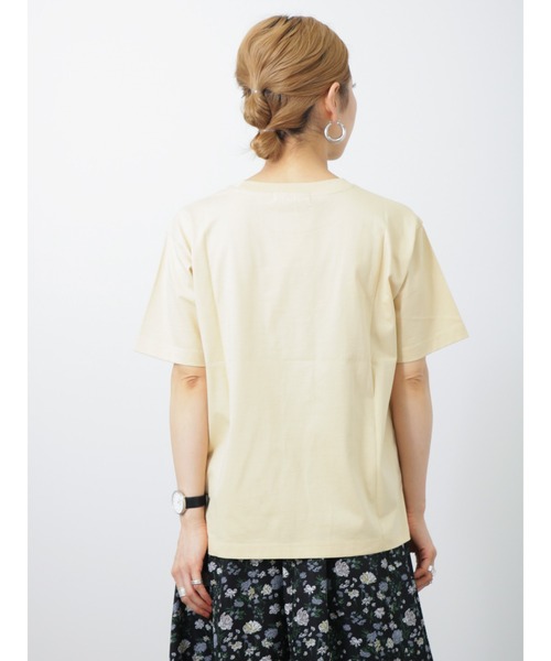 Samansa Mos2 blue(サマンサモスモスブルー)の「ロゴTシャツ(Tシャツ/カットソー・レディース・ピンク/イエロー/チャコール/オフホワイト/ブルー・フリ-)」の8枚目の写真