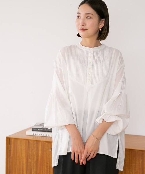 URBAN RESEARCH Sonny Label(アーバンリサーチサニーレーベル)の「コットンタックドレスシャツ(シャツ/ブラウス・レディース・ブラック/オフホワイト/ブルー・FREE)」の6枚目の写真