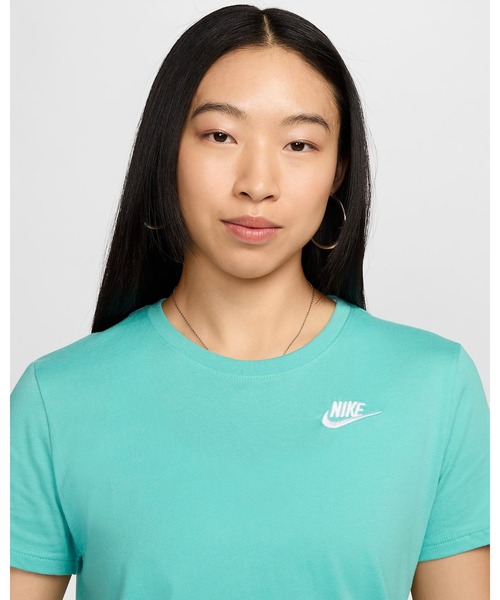 NIKE（ナイキ）の「《NIKEアパレル》ｳｨﾒﾝｽﾞ NSW ｸﾗﾌﾞ S/S Tｼｬﾂ（Tシャツ/カットソー・レディース・ピンク/ホワイト/ライトグリーン/ブラック/ダークグレー/グリーン系その他/ピンク系その他/パープル/ブルー系その他・M/XL/S/L/XS）」の16枚目の写真