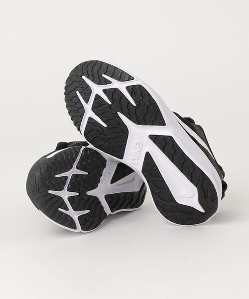 NIKE(ナイキ)の「ナイキ NIKE ナイキ スター ランナー 4 NN PS(スニーカー・キッズ・ブラック・20.0cm/21.5cm/17.0cm/22.0cm/18.0cm/19.0cm/21.0cm/17.5cm/18.5cm/19.5cm/20.5cm)」の2枚目の写真