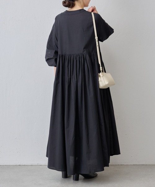 BEARDSLEY（ビアズリー）の「パールボタンギャザーワンピース