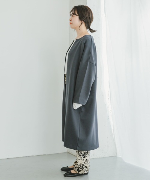 ITEMS URBANRESEARCH（アイテムズ アーバンリサーチ）の「ライトダンボールノーカラーコート（ノーカラーコート・レディース・チャコールグレー/ライトベージュ・FREE）」の10枚目の写真