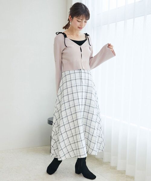 MAJESTIC LEGON(マジェスティックレゴン)の「リボンブローチセットビジューカーデ(カーディガン/ボレロ・レディース・ブラック/グレー/ピンク/ライトグリーン/アイボリー・MEDIUM)」の7枚目の写真