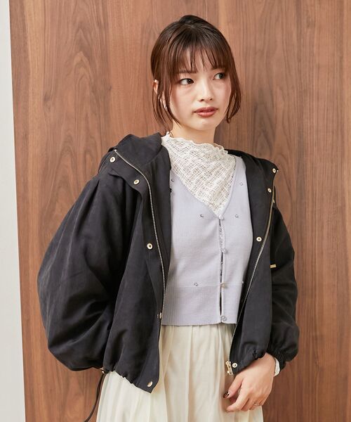 MAJESTIC LEGON(マジェスティックレゴン)の「リボンブローチセットビジューカーデ(カーディガン/ボレロ・レディース・ブラック/グレー/ピンク/ライトグリーン/アイボリー・MEDIUM)」の22枚目の写真
