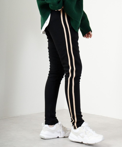 FUNALIVE（ファンアライブ）の「2line brushed lining skinny pants / 2ライン裏起毛スキニーパンツ unisex（その他パンツ・メンズ・ベージュ/杢グレー/ブラック×ベージュ/ブラック×ホワイト/オレンジ/ブラック×ブルー/ブラック系/サックスブルー・L/XL/M）」の5枚目の写真