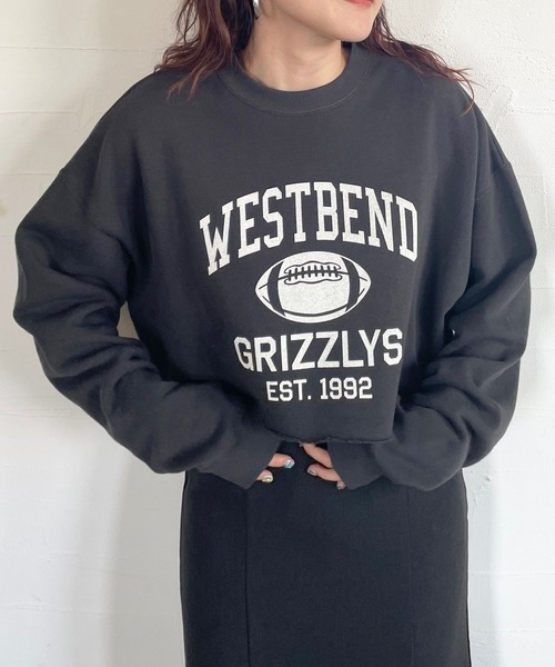 LOWRYS FARM(ローリーズファーム)の「アメフトカレッジショートLS 976829(スウェット・レディース・アイボリー/グレー/チャコールグレー/グリーン・FREE)」の17枚目の写真