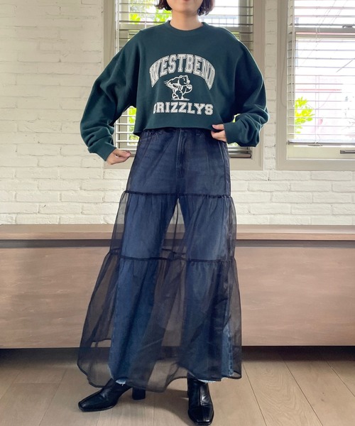 LOWRYS FARM(ローリーズファーム)の「アメフトカレッジショートLS 976829(スウェット・レディース・アイボリー/グレー/チャコールグレー/グリーン・FREE)」の19枚目の写真