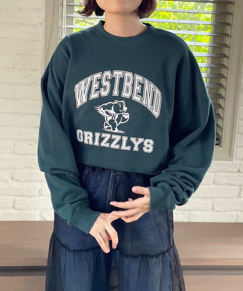 LOWRYS FARM(ローリーズファーム)の「アメフトカレッジショートLS 976829(スウェット・レディース・アイボリー/グレー/チャコールグレー/グリーン・FREE)」の20枚目の写真