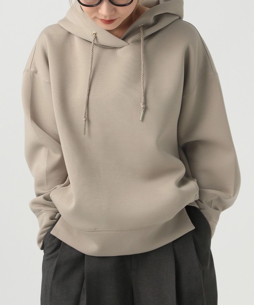 BAYFLOW（ベイフロー）の「【小さめサイズ】ダンボールパーカー（パーカー・レディース・オフホワイト/ブルー/モカ/チャコール・SMALL/MEDIUM）」の4枚目の写真