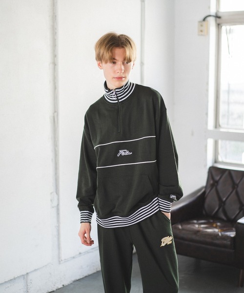 FILA(フィラ)の「【FILA】リブラインハーフ ZIP プルオーバー(スウェット・メンズ・ブラック/ブルー/カーキ・M/L/LL)」の2枚目の写真